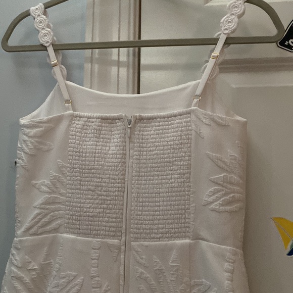 Lilly Pulitzer Dress/Style Name: Jesse Romper/ Size: 00 - Picture 2 of 8